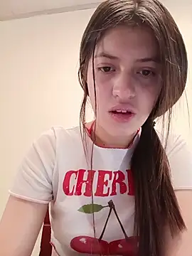 Snapshot of SALOME-28_ chatting on October 18, 2025, 2:08 pm SALOME-28 online show from October 18, 2025, 2:08 pm