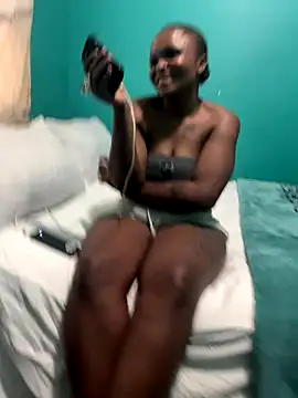 QueenChubby11 online show from November 1, 2025, 10:53 am