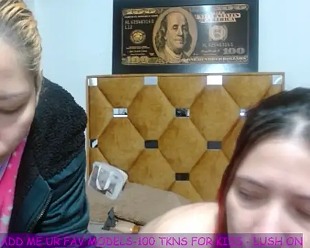 LITTLEKITTY19 online show from February 14, 2026, 1:22 pm