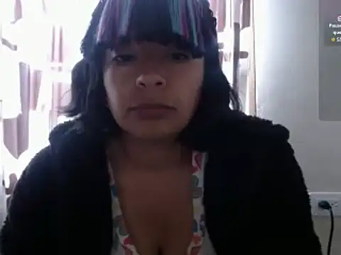 Acelinrose online show from May 16, 2026, 11:53 am