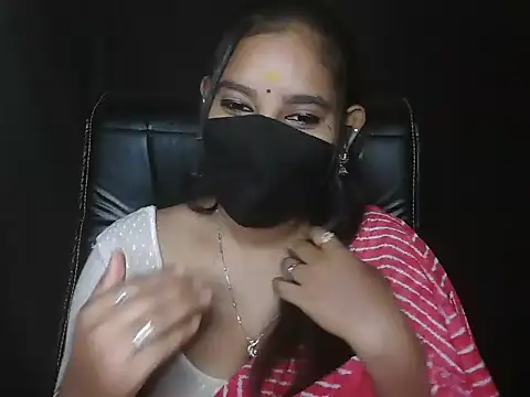 Anusree-Sexy online show from April 7, 2026, 5:48 pm