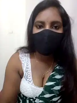Anusree-Sexy online show from December 17, 2025, 5:18 pm