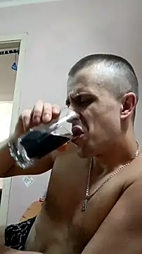 Snapshot of Adidas7217 chatting on November 20, 2025, 10:42 pm Adidas7217 online show from November 20, 2025, 10:42 pm