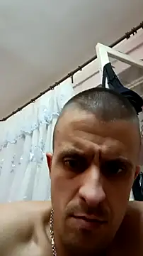 Snapshot of Adidas7217 chatting on November 18, 2025, 8:01 pm Adidas7217 online show from November 18, 2025, 8:01 pm