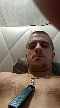 Snapshot of Adidas7217 chatting on January 13, 2026, 5:44 am Adidas7217 online show from January 13, 2026, 5:44 am