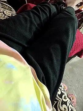 Couple romence1 online show from March 5, 2026, 3:19 pm