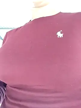 Snapshot of Mc_chinese chatting on November 24, 2025, 8:14 am Mc chinese online show from November 24, 2025, 8:14 am