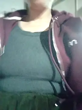 Snapshot of Mc_chinese chatting on November 18, 2025, 12:26 am Mc chinese online show from November 18, 2025, 12:26 am