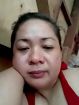 Snapshot of hornymom_01 chatting on October 3, 2025, 11:17 pm hornymom 01 online show from October 3, 2025, 11:17 pm