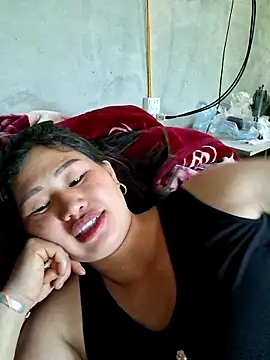 diamond-- online show from May 12, 2026, 5:59 am