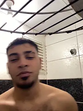 astoperaa online show from November 24, 2025, 8:20 pm