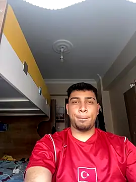 astoperaa online show from November 3, 2025, 11:47 am