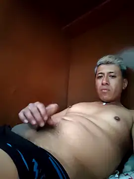 Snapshot of Carlos27hot chatting on February 5, 2026, 10:16 pm Carlos27hot online show from February 5, 2026, 10:16 pm