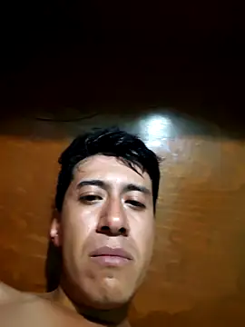 Snapshot of Carlos27hot chatting on October 29, 2025, 1:15 am Carlos27hot online show from October 29, 2025, 1:15 am