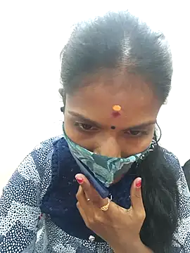 Snapshot of Tamil_Yalini12 chatting on October 26, 2025, 8:09 pm Tamil Yalini12 online show from October 26, 2025, 8:09 pm