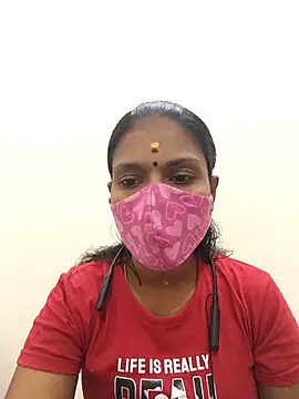 Snapshot of Tamil_Yalini12 chatting on October 15, 2025, 11:51 am Tamil Yalini12 online show from October 15, 2025, 11:51 am