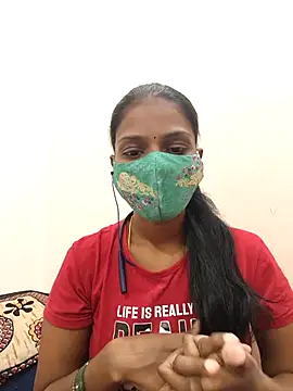 Snapshot of Tamil_Yalini12 chatting on December 22, 2025, 6:52 pm Tamil Yalini12 online show from December 22, 2025, 6:52 pm