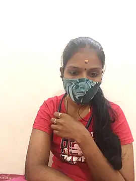Snapshot of Tamil_Yalini12 chatting on October 24, 2025, 8:08 pm Tamil Yalini12 online show from October 24, 2025, 8:08 pm