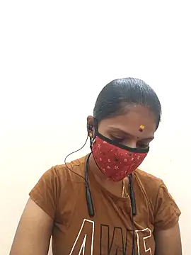 Snapshot of Tamil_Yalini12 chatting on November 29, 2025, 5:02 pm Tamil Yalini12 online show from November 29, 2025, 5:02 pm