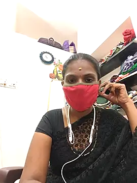 Snapshot of Tamil_Yalini12 chatting on February 22, 2026, 5:14 pm Tamil Yalini12 online show from February 22, 2026, 5:14 pm