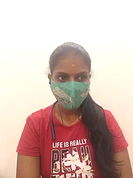 Snapshot of Tamil_Yalini12 chatting on December 22, 2025, 4:56 am Tamil Yalini12 online show from December 22, 2025, 4:56 am