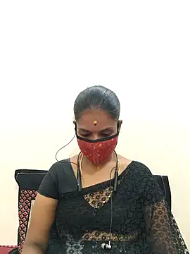 Snapshot of Tamil_Yalini12 chatting on January 13, 2026, 6:56 pm Tamil Yalini12 online show from January 13, 2026, 6:56 pm