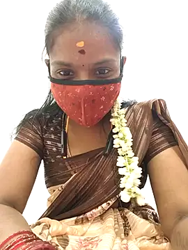 Snapshot of Tamil_Yalini12 chatting on January 15, 2026, 4:54 pm Tamil Yalini12 online show from January 15, 2026, 4:54 pm