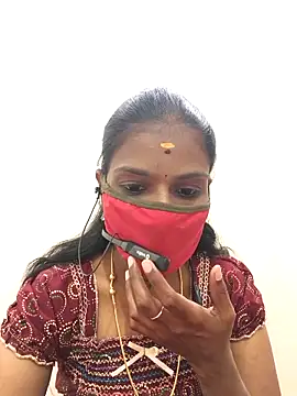 Snapshot of Tamil_Yalini12 chatting on February 7, 2026, 6:05 pm Tamil Yalini12 online show from February 7, 2026, 6:05 pm