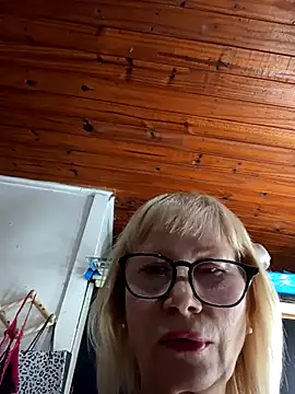 Snapshot of beautifulsexy69_2023 chatting on September 21, 2025, 4:34 pm beautifulsexy69 2023 online show from September 21, 2025, 4:34 pm