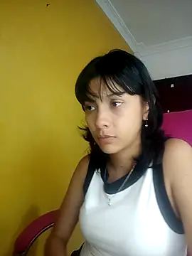 Snapshot of xoxo_milk chatting on October 24, 2025, 8:08 pm xoxo milk online show from October 24, 2025, 8:08 pm