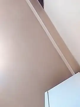 Mommygetnaughty online show from October 25, 2025, 1:23 pm