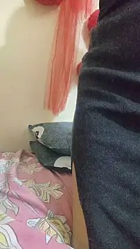 hotestfantasy online show from February 16, 2026, 4:05 pm