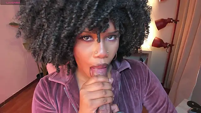 kehlannis  online show from March 25, 2026, 9:57 pm