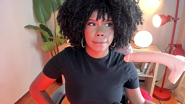 kehlannis  online show from February 11, 2026, 7:58 pm