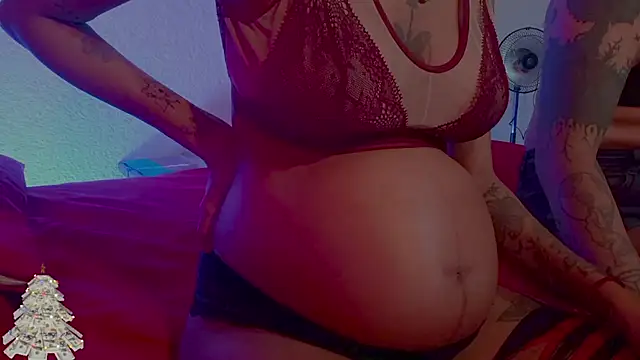 Couple Moth666 online show from November 22, 2025, 7:35 pm