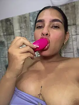 Valery lux16 online show from March 6, 2026, 3:18 pm