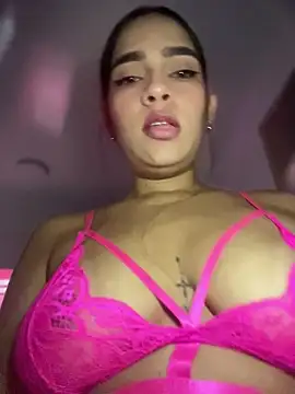 Snapshot of Valery_lux16 chatting on June 7, 2026, 6:57 pm Valery lux16 online show from June 7, 2026, 6:57 pm