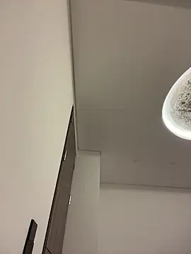 Innerpeace  online show from April 19, 2026, 12:11 am