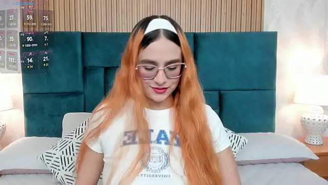 Snapshot of Amber_kiss_ chatting on October 13, 2025, 6:42 pm Amber kiss online show from October 13, 2025, 6:42 pm