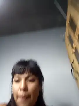 Bulma04 online show from November 29, 2025, 2:55 am