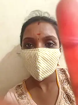 Snapshot of Tamil_Swathi chatting on June 14, 2026, 5:41 am Tamil Swathi online show from June 14, 2026, 5:41 am