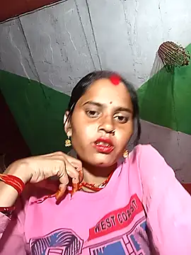 Cuty sunena online show from October 12, 2025, 6:37 am