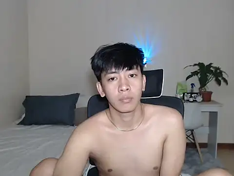 niel cumshow online show from October 29, 2025, 12:42 am