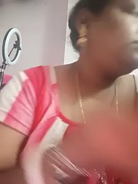 Deborbhavi222 online show from June 4, 2026, 3:00 am