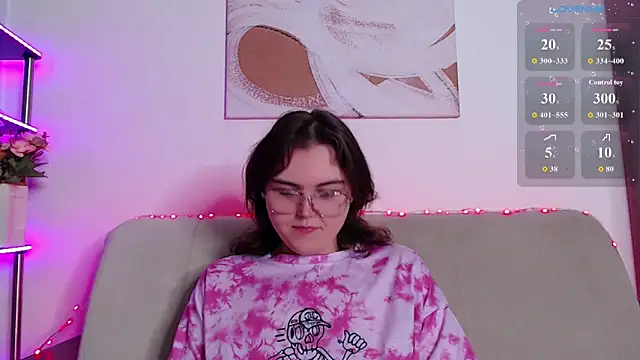  online show from April 12, 2026, 3:32 am