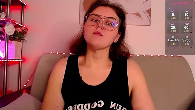  online show from November 29, 2025, 3:39 am