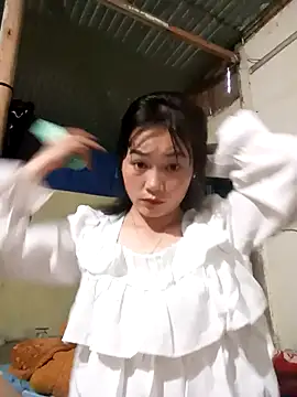 dorothyxx online show from November 1, 2025, 12:06 am