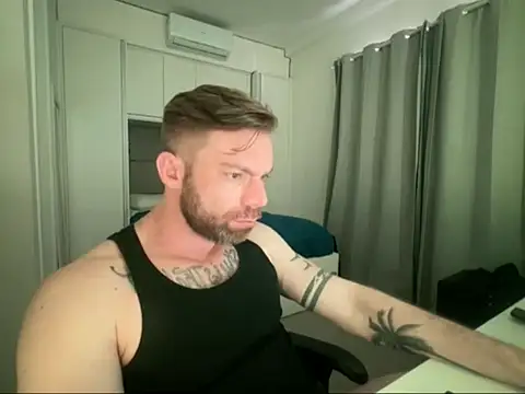 Snapshot of MBORASOVISK chatting on October 20, 2025, 3:23 pm MBORASOVISK online show from October 20, 2025, 3:23 pm