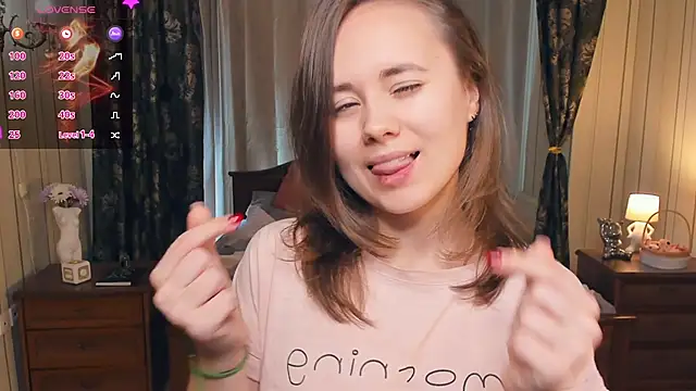 Crysta1Eva  online show from November 11, 2025, 7:36 am