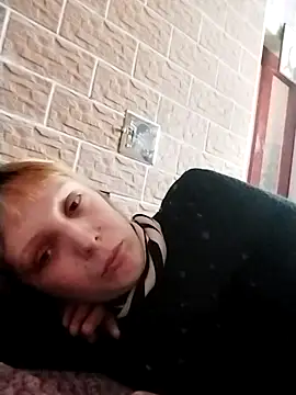 Ponka2011 online show from February 17, 2026, 6:33 am